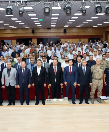 ADIYAMAN'DA TRAFİK VE GÜVENLİK TEDBİRLERİ MASAYA YATIRILDI