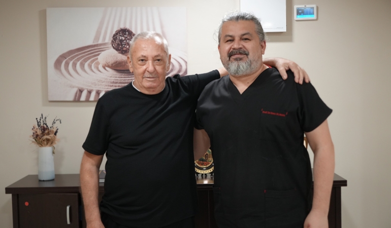 AKCİĞER KANSERİNİ DONDURARAK ETKİSİZ HALE GETİRDİLER 71 YAŞINDAKİ AKCİĞER KANSERLİ HASTANIN TÜMÖRLERİ, DONDURULARAK ETKİSİZ HALE GETİRİLDİ