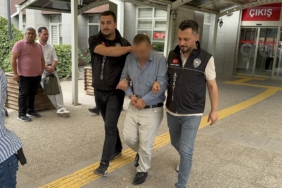 AKSARAY'DA EŞİNİ 5 YERİNDEN BIÇAKLAYAN KOCA TUTUKLANDI
