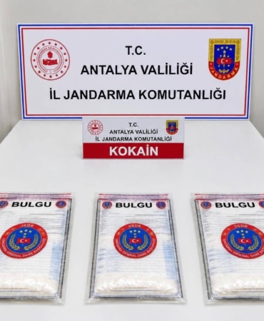 AKSU'DA 2 KİLO 750 GRAM KOKAİN ELE GEÇİRİLDİ