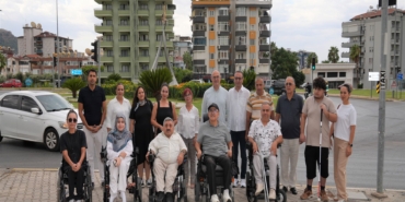 ALANYA ÇEVREYOLU'NDA ENGELSİZ YAYA DÖNEMİ: 310 NOKTADAKİ ERİŞİM ENGELİ KALDIRILDI