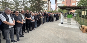 AMASRA'DAKİ KAZANIN ARDINDAN ACI VEDA: CANSU ÖĞRETMEN TOPRAĞA VERİLDİ CANSU ÖĞRETMEN HAYATINI KAYBETTİ, BEBEĞİ HAYAT MÜCADELESİ VERİYOR