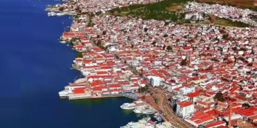 AYVALIK, BALIKESİR'İN EN KALABALIK 5'İNCİ İLÇESİ OLDU AYVALIK'IN NÜFUSU 75 BİN 815'E ULAŞTI