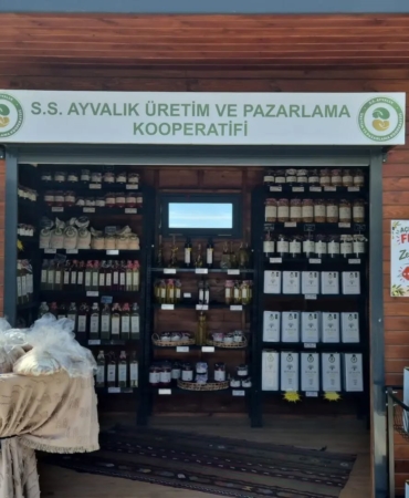 AYVALIK CENNET TEPESİ'NDE KADIN EMEĞİNE "İNDİRİM" DESTEĞİ
