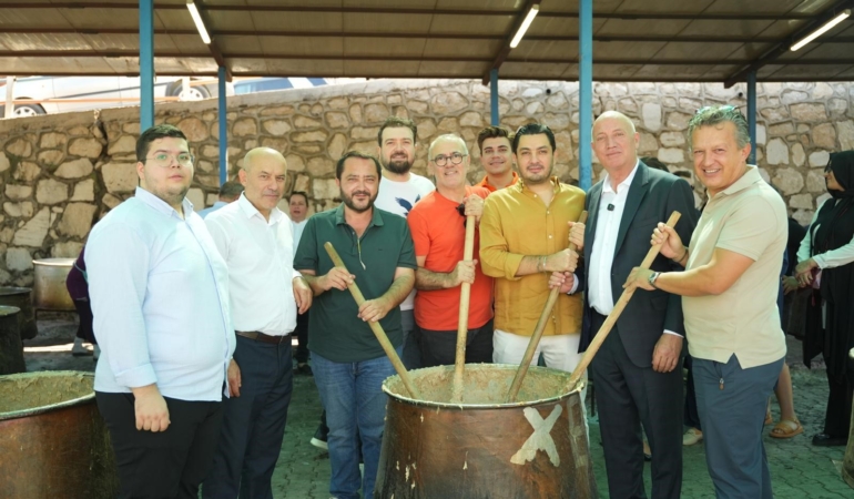 BABADAĞ KEŞKEK FESTİVALİNDE 45 KAZAN KEŞKEK DAĞITILDI