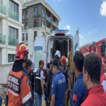 BAŞAKŞEHİR'DE İNŞAAT ALANINDA GÖÇÜK: 1 İŞÇİ HAYATINI KAYBETTİ İNŞAAT ALANINDA GÖÇÜK İLE İLGİLİ 4 KİŞİ GÖZALTINA ALINDI