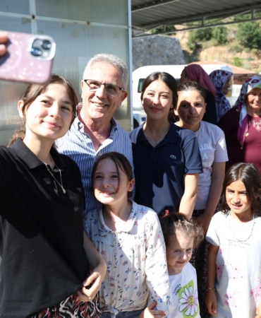 BAŞKAN TETİK ÇOCUKLARA VERDİĞİ SÖZÜNÜ YERİNE GETİRDİ