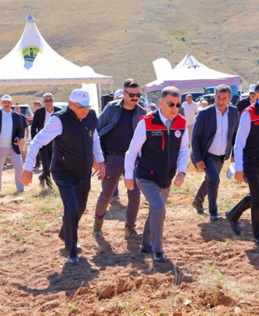 BAYBURT'TA TIBBİ VE AROMATİK BİTKİ ÜRETİMİ İÇİN 320 MİLYON LİRALIK YATIRIM