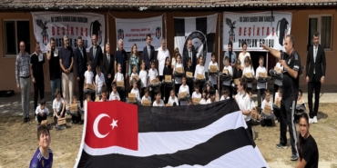 BEŞİKTAŞ'TAN LÜLEBURGAZ'DA 50 ÖĞRENCİYE EĞİTİM DESTEĞİ