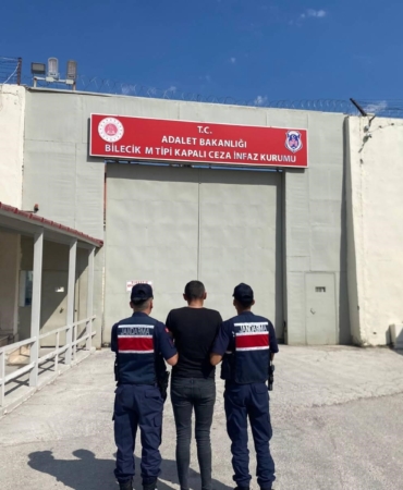 BİLECİK'TE 'DOLANDIRICILIK' SUÇUNDAN 3 YIL 9 AY HAPİS CEZASI OLAN ŞAHIS YAKALANDI