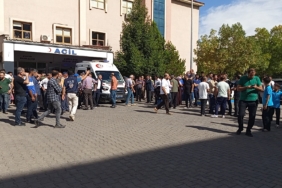 BİNGÖL'DE KAFASI ASANSÖRE SIKIŞAN ÖĞRENCİ YARALANDI