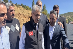 BİNGÖL'DE KÖY YOLLARI SICAK ASFALTLA YENİLENİYOR: HEDEF BU YIL 100 KİLOMETRE