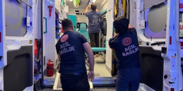 KÖPEĞN KOVALAMADIĞI ÇOCUK DÜŞEREK YARALANDI