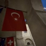 BODRUM'DAN POLONYA'YA UZANAN TÜRK GURURU: TÜRK BAYRAĞI ŞATODA ÖMÜR BOYU DALGALANACAK