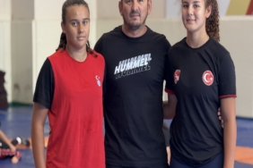 BOLULU GÜREŞÇİLER BALKAN ŞAMPİYONASI'NDA ALTIN MADALYA HEDEFLİYOR