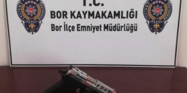 BOR'DA SİLAH OPERASYONU: 2 ŞÜPHELİ TUTUKLANDI