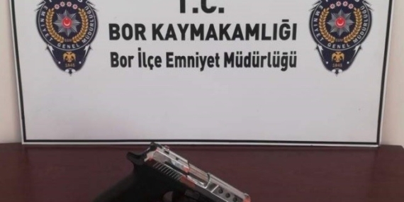 BOR'DA SİLAH OPERASYONU: 2 ŞÜPHELİ TUTUKLANDI