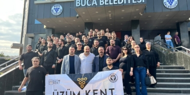 BUCA BELEDİYESİNİN 7 AYDIR MAAŞ ÖDEMEDİĞİ ÇALIŞANLAR: "ÇARESİZ DURUMDAYIZ"