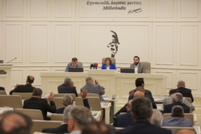 BÜYÜKŞEHİR'DEN ÇİFTÇİYE MAZOT DESTEĞİ 2026'DA DA DEVAM EDECEK