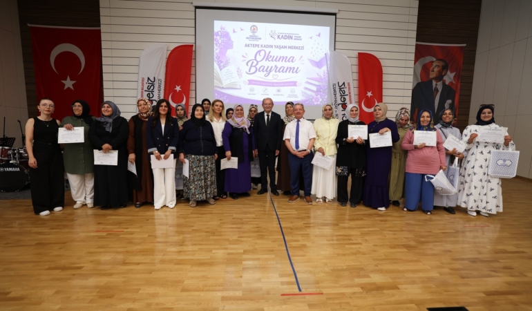 BÜYÜKŞEHİRLE HAYATLARI DEĞİŞEN KADINLAR SERTİFİKALARINI ALDI