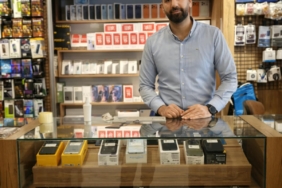 Çivril’de Telefon ve Elektroniğin Adresi: 7 Kardeşler GSM