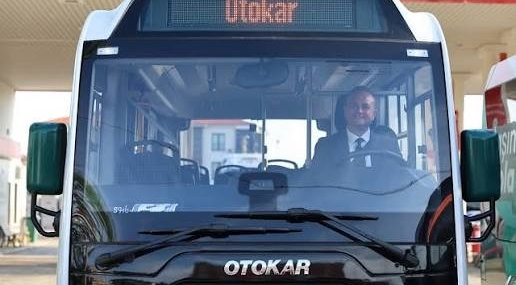 ÇİVRİL'DE YILLARDIR BEKLENEN ŞEHİR İÇİ ULAŞIM HİZMETİ BAŞLADI ÇİVRİL'DE TOPLU ULAŞIM DÖNEMİ: BELEDİYE OTOBÜSLERİ SEFERLERE BAŞLADI FOTOĞRAFLI