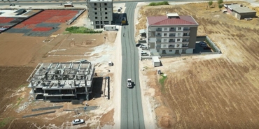 DAĞETEĞİNDE ASFALTLA YENİLENİYOR