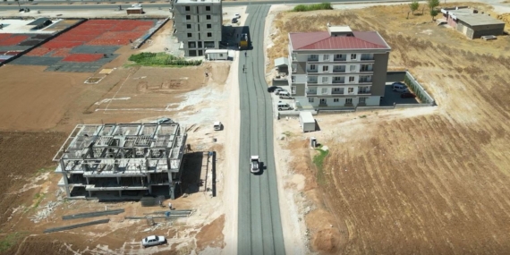Şanlıurfa’da Dağeteği Mahallesi’nin Yolları Asfaltla Yenileniyor