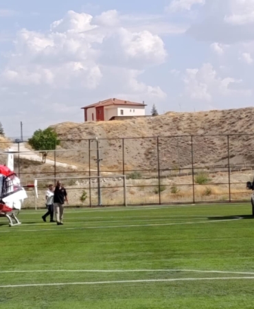 DARENDE'DE 97 YAŞINDAKİ HASTA HAVA AMBULANSIYLA MALATYA'YA SEVK EDİLDİ