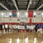 DENİZLİ BÜYÜKŞEHİR EV SAHİPLİĞİNDE EGE'NİN İKİ YAKASI BULUŞTU ULUSLARARASI EGE DOSTLUK BASKETBOL TURNUVASI'NDA CENTİLMENLİK KAZANDI