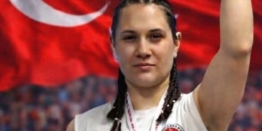 DENİZLİLİ SPORCUDAN DÜNYA İKİNCİLİĞİ