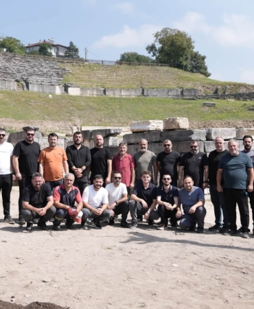 DESTEK HİZMETLERİ BU SEFER TARİHE EL ATTI