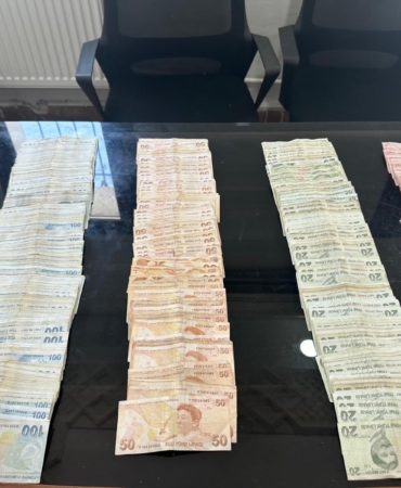 DİLENCİNİN ÜZERİNDEN 60 BİN LİRA ÇIKTI