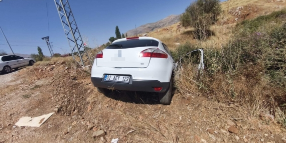 DOĞANŞEHİR'DE TRAFİK KAZASI: 2 YARALI