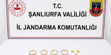 DOLANDIRDIĞI KİŞİDEN ALDIĞI ALTINLARI SATMAYA ÇALIŞAN ŞAHIS YAKALANDI