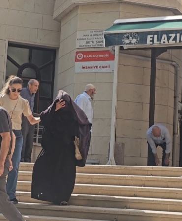 ELAZIĞ'DA DİLENCİLERE ZABITA OPERASYONU: BAHANELERİ PES DEDİRTTİ