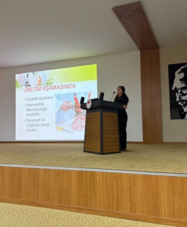 ELAZIĞ'DA ET VE SÜT ÜRÜNLERİ ÜRETİCİLERİNE GIDA GÜVENLİĞİ EĞİTİMİ