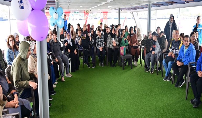 ENGELLİLERE ÖZEL BOĞAZ TURU GERÇEKLEŞTİRİLDİ