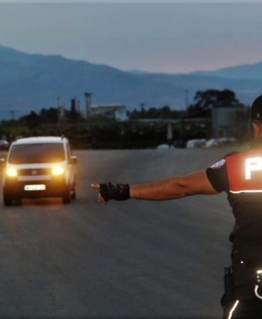 ERZİNCAN'DA ARANAN 22 KİŞİ YAKALANDI