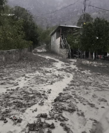 ERZURUM UZUNDERE'DE AŞIRI YAĞIŞ SEL GETİRDİ