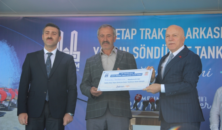 ERZURUM'DA KIRSAL MAHALLELERE 150 YANGIN SÖNDÜRME TANKERİ