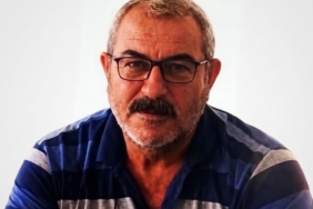 EVİNİN ÖNÜNDE CANSIZ BEDENİ BULUNDU