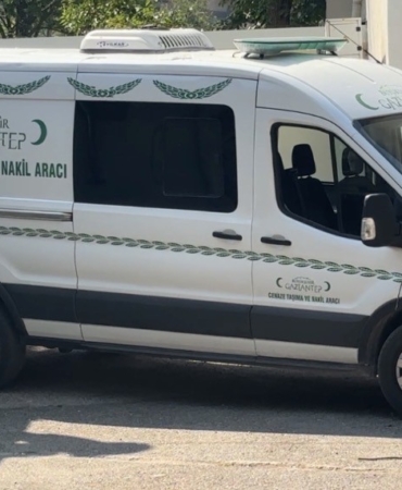 FABRİKADA PATLAYAN BUHAR KAZANI 16 YAŞINDAKİ İŞÇİYİ HAYATTAN KOPARDI