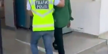 GAZİANTEP'TE DRİFT VE KONVOY YAPARAK YOLU KAPATAN 10 ARACA 566 BİN TL CEZA