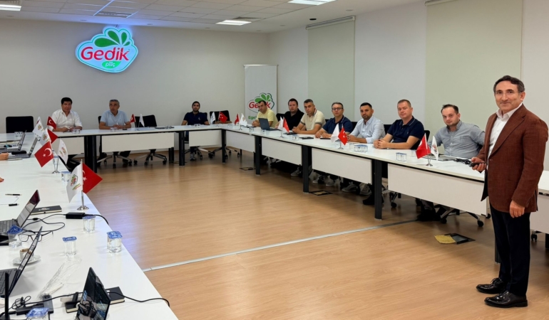 GEDİK PİLİÇ GELECEĞE GÜÇLÜ ORGANİZASYON YAPISIYLA HAZIRLANIYOR GEDİK PİLİÇ'TE 'DAYANIKLILIK' TEMASI ELE ALINDI