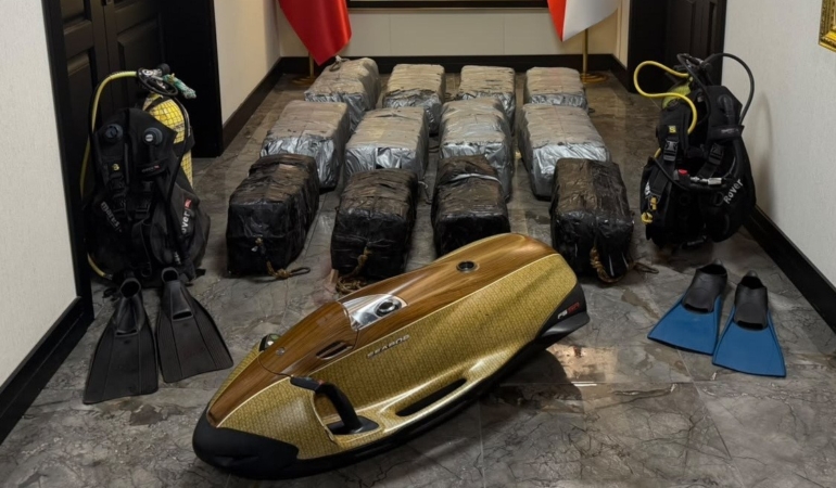 GEMİNİN ALTINA ZULALANAN 1,5 MİLYARLIK KOKAİN OPERASYONUNDA 8 ŞÜPHELİ TUTUKLANDI