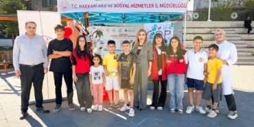 HAKKÂRİ'DE ÇOCUKLAR İKLİM DEĞİŞİKLİĞİNE KARŞI BİLGİLENDİRİLDİ