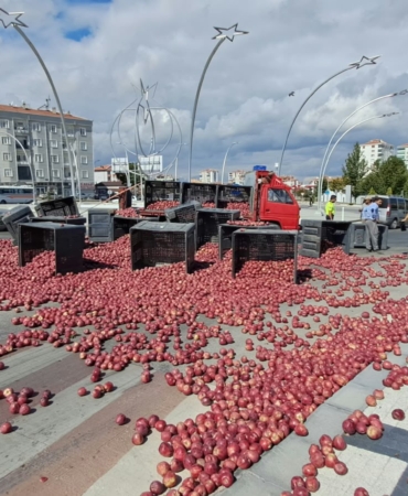 HALAT KOPTU, TONLARCA ELMA YOLA SAÇILDI
