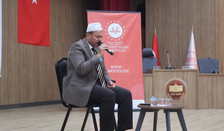 HATAY'DA "PEYGAMBERİMİZ VE GÜZEL AHLAK" TEMALI MEVLİD-İ NEBİ PROGRAMI DÜZENLENDİ