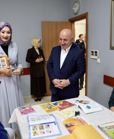 HEM ÜRETİYOR HEM SOSYALLEŞİYORLAR DARICA ENGELSİZ YAŞAM MERKEZİ'NDE İLK DERS ZİLİ ÇALDI